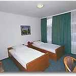 Konukevi Donau 3*